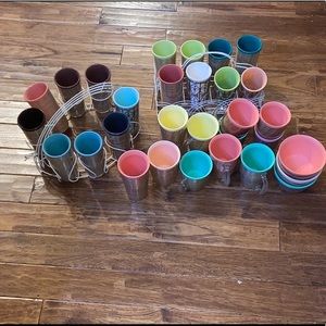 Vintagem tumblers, mugs, and bowls